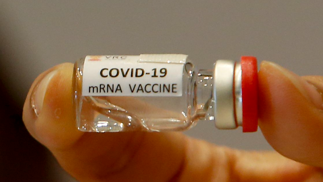 此条谣言警报针对的是有人声称：美国国立卫生研究院（the National Institutes of Health）和莫德纳公司（Moderna）研究人员的一项新研究显示，新冠病毒mRNA疫苗“在感染后会损害对长期免疫力”。