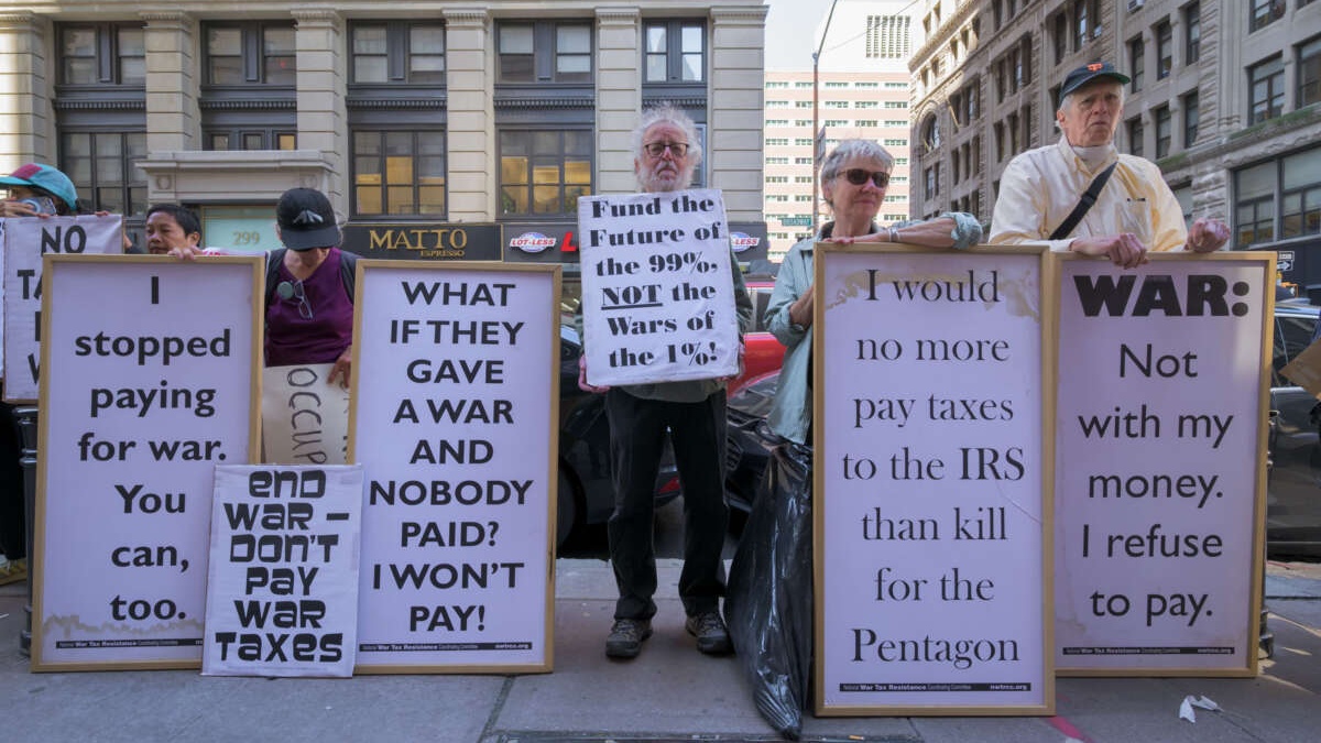让人关注的是，这份报告还未包含2026年2月爆发的伊朗战争成本。如果算上350亿美元，平均每位纳税人将为伊朗战争支付130美元，是2025年普通纳税人支付全年家庭取暖和能源补助的16美元的8倍之多，全年家庭取暖和能源不住帮助数百万户有长者、有残障人士和有幼儿的家庭。 这样算下来，出现越来越多因为反战而拒缴联邦税的人并不难理解。“罢税”的支持者表示，涉及美国的战争、尤其是最近的伊朗战争，正在提升公众对于税务抗议作为一种政治抗议形势的关注。但是，我们再次提醒想要参与“税务抗议”的读者，请充分了解风险和后果，确保自己能够承担。